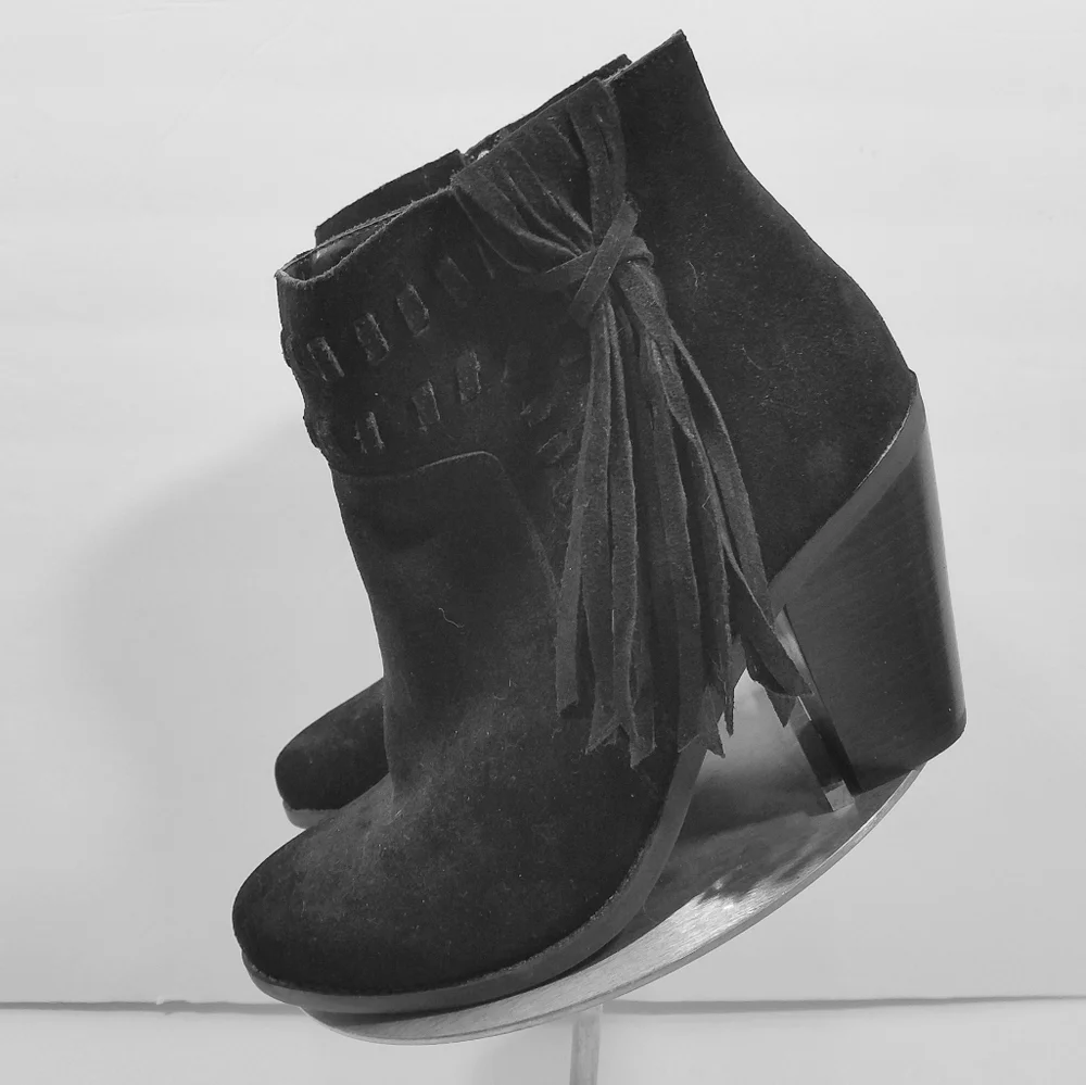 Jessica Simpson Fringe Chassie Bootie 9.5 New